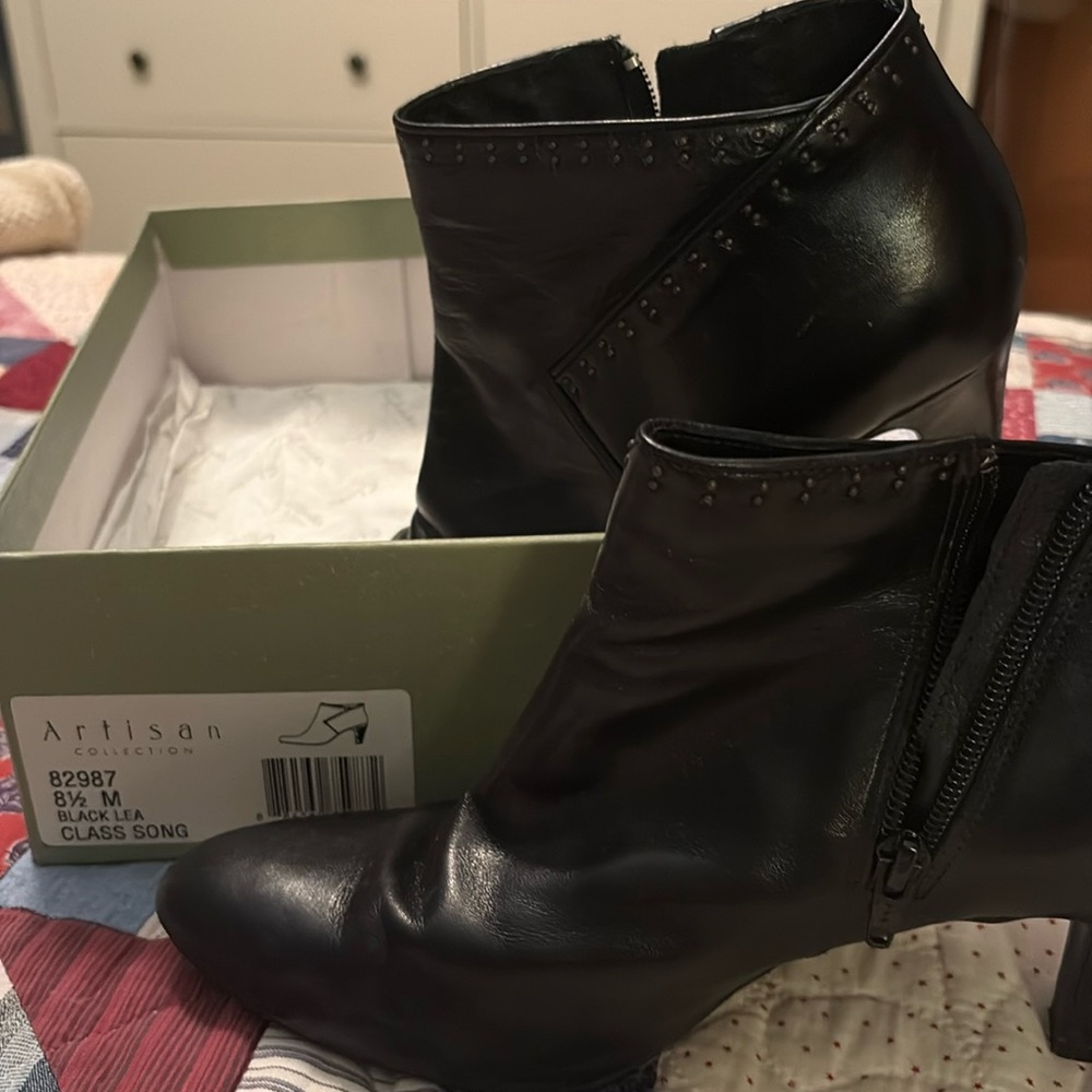Black Ankle Bootie
